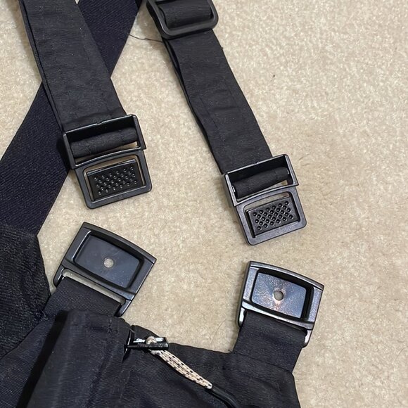 Magellan Outdoors Ski Snow Pants Bibs Overalls Jumper Black Youth Size Small - Picture 6 of 12